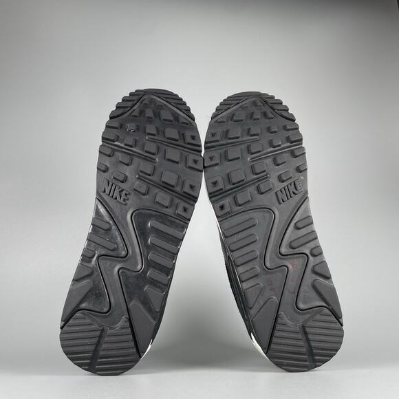 Nike Air Max 90 Women’s Size 7.5 Black White Leather Mesh Running Sneakers Shoes - Picture 4 of 9